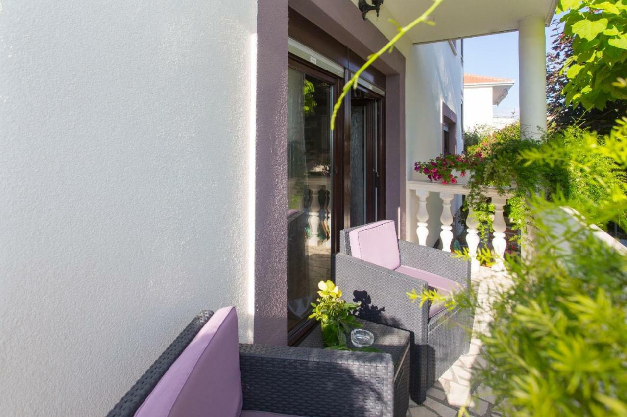 Apartmani Luis Kaštela Exteriér fotografie