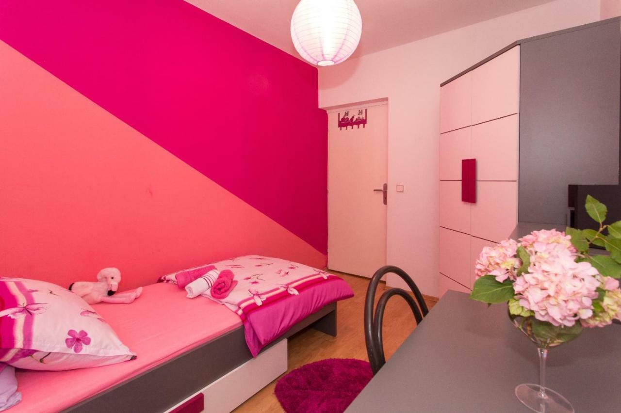Apartmani Luis Kaštela Exteriér fotografie