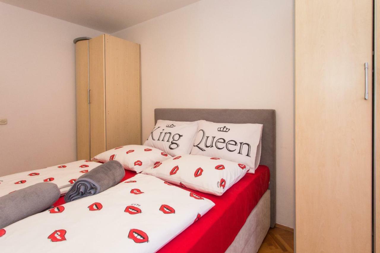 Apartmani Luis Kaštela Exteriér fotografie